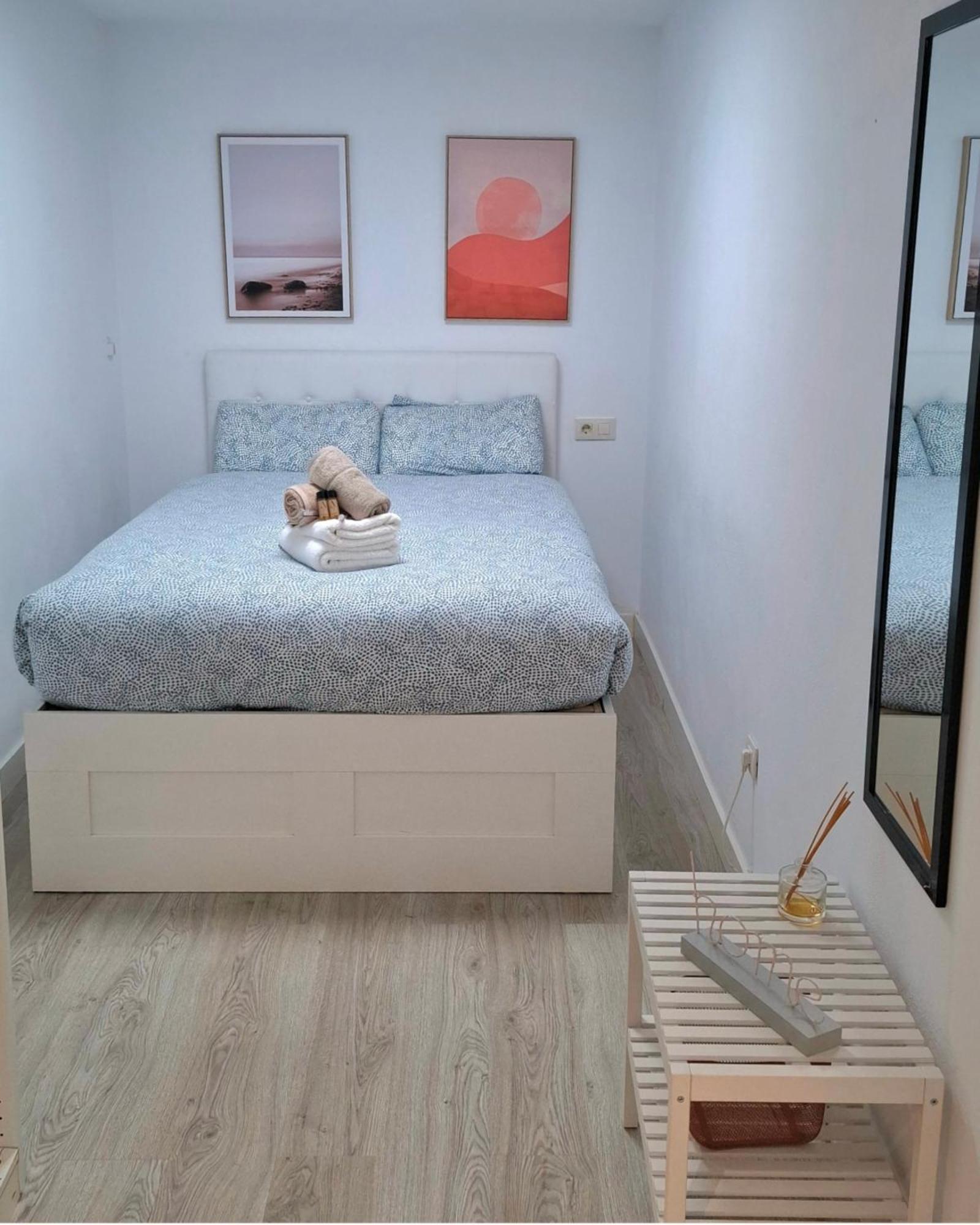 Moderno Apartamento Con Garaje Privado En El Centro De Vigo Exterior photo